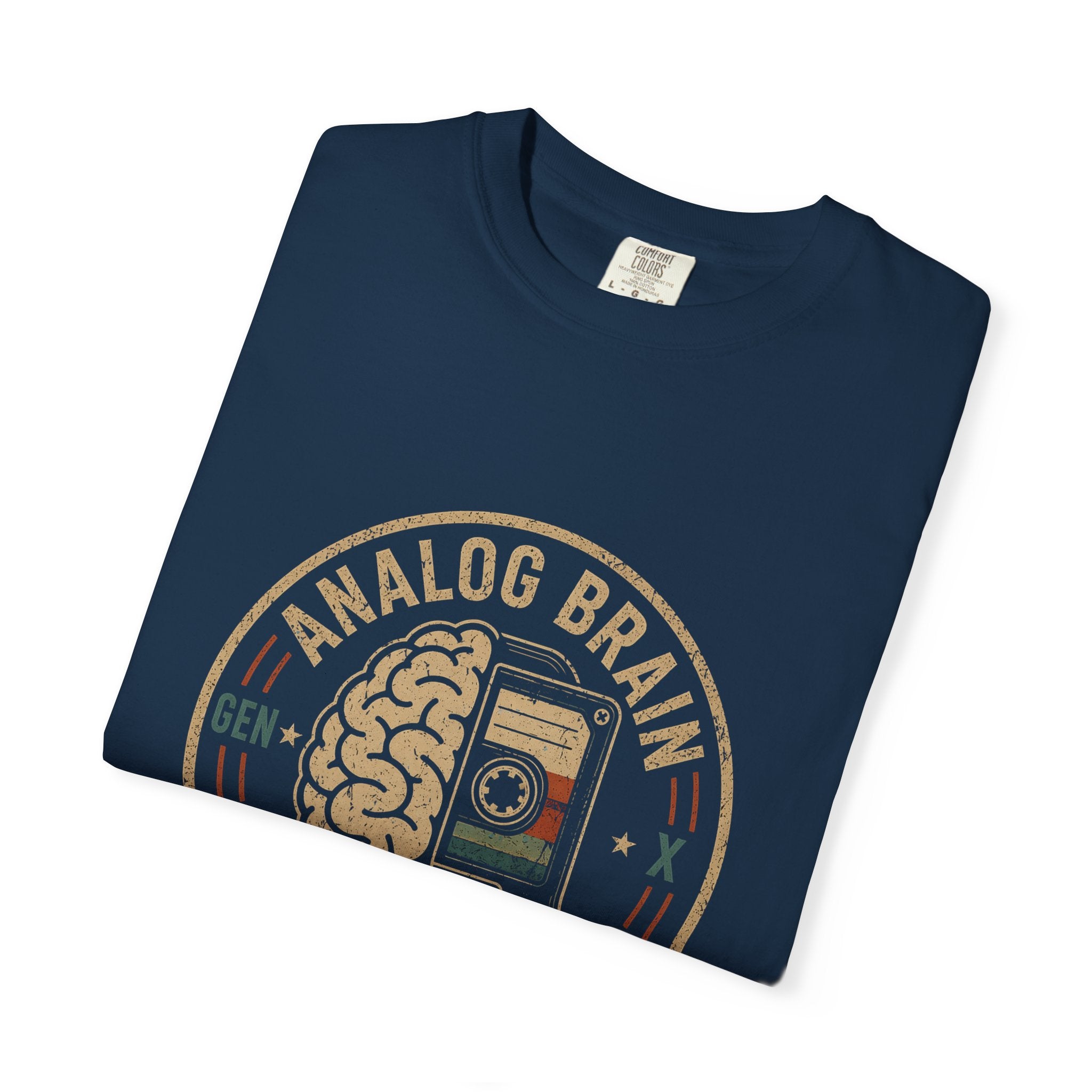 Analog Brain T-Shirt – Retro Tech Graphic Tee (“Analog Brain in a Digital World”)